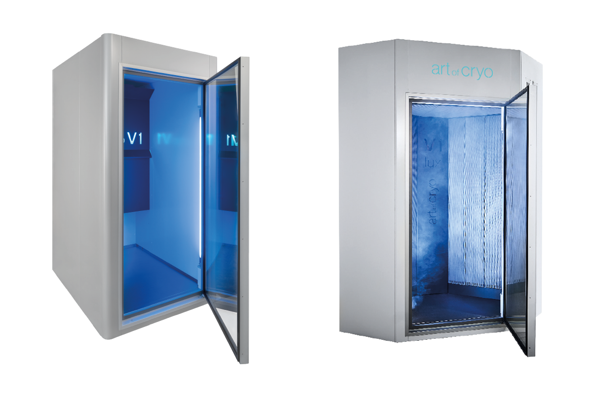 Kaeltekammer cryotherapy chamber with a transparent design and modern aesthetic, featuring an ergonomic interior and control panel